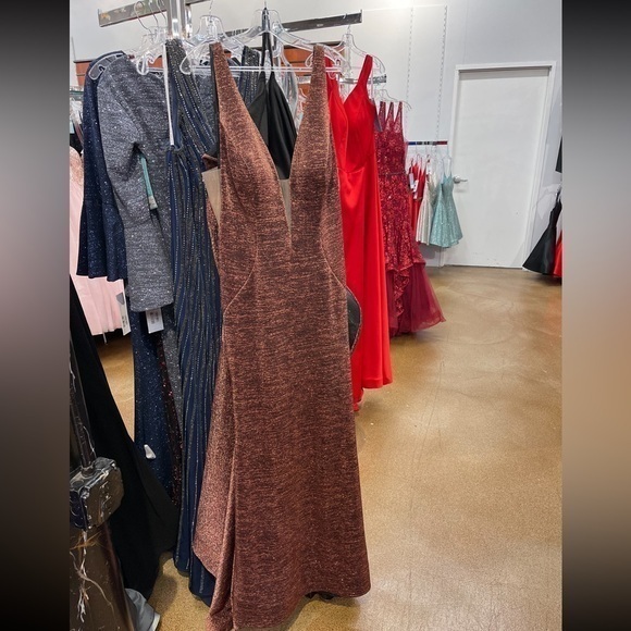 MORILEE PROM 43038 - Black/Bronze‎ - Picture 4 of 5